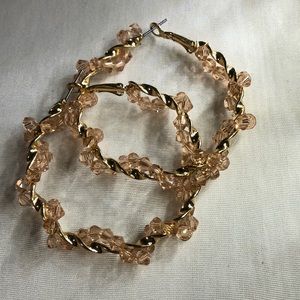 BEBE COLOR PINK&GOLD HOOP EARRINGS TWIST LOOK